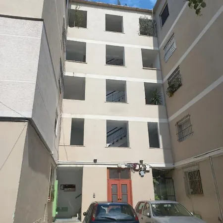 Daire Cozy & Stylish Tiran